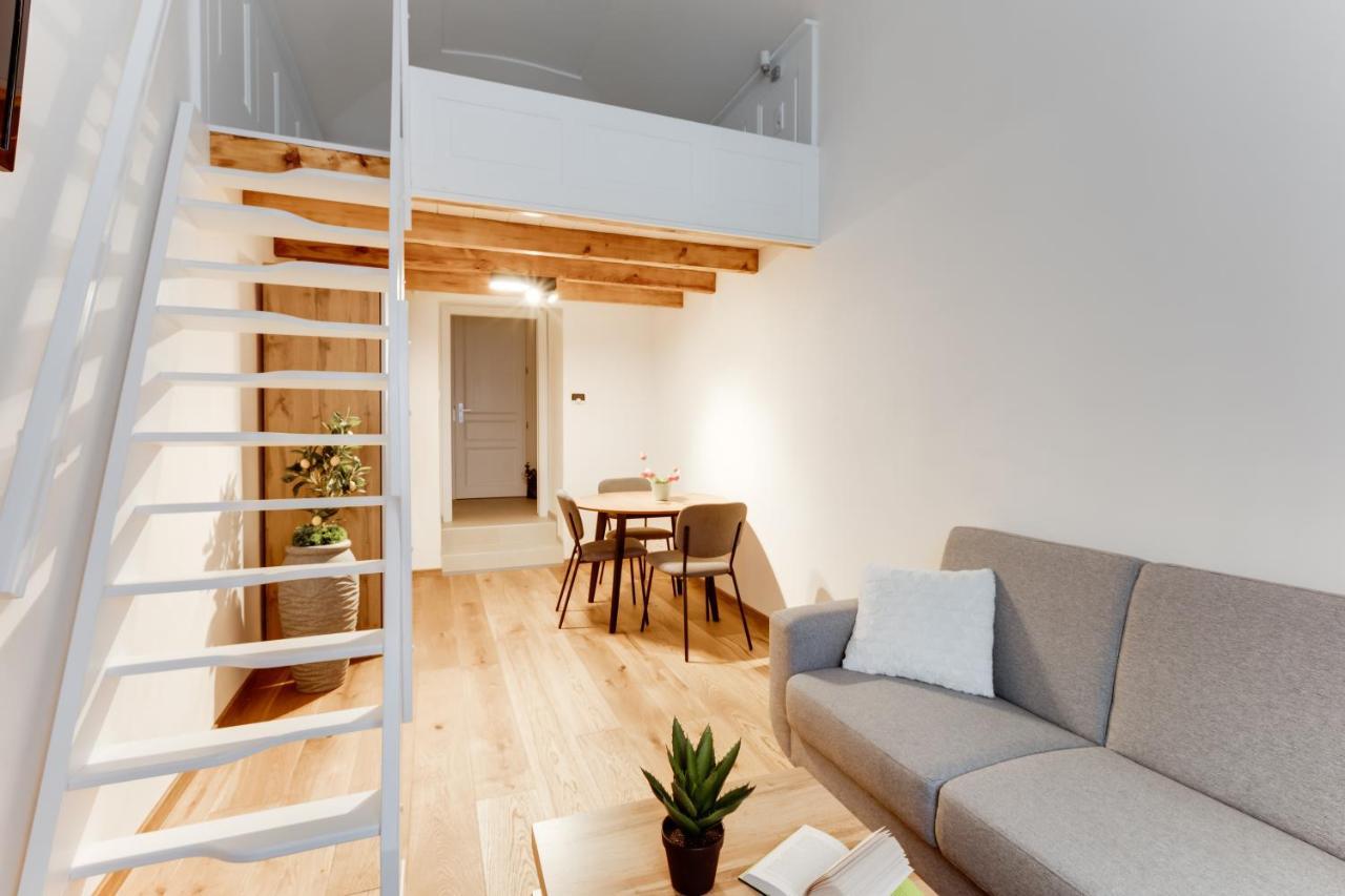 Dream Duplex On Riverside Praha Exteriér fotografie